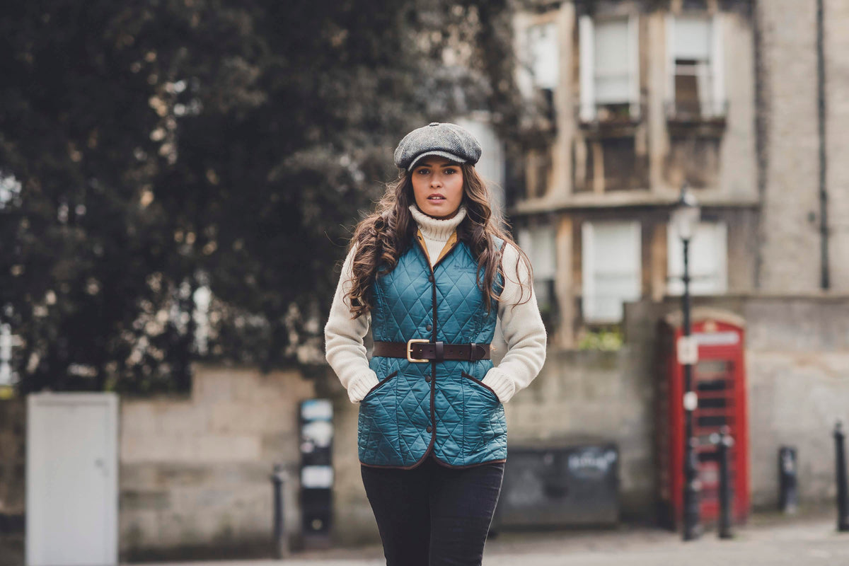 Moorland Quilted Gilet - Petrol/Sand - John Partridge & Co