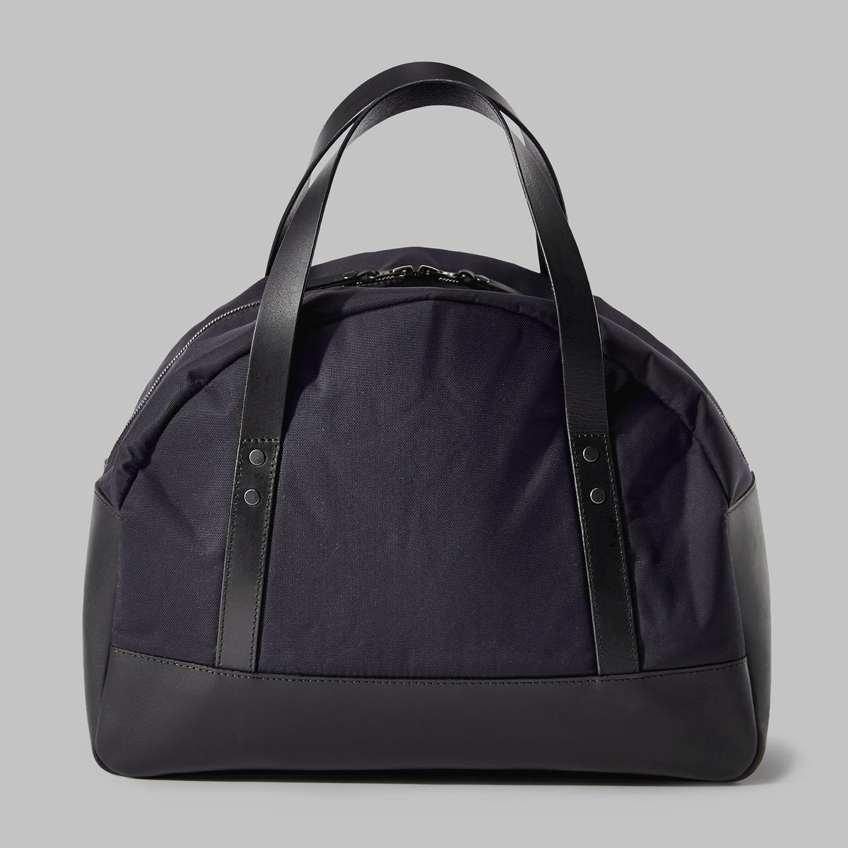 Sandon Navy Nylon Bowling Bag - John Partridge & Co