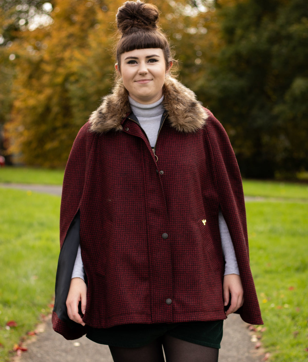 Newbury Tweed Cape with Faux Fur Collar - Red and Black Houndstooth - John Partridge & Co