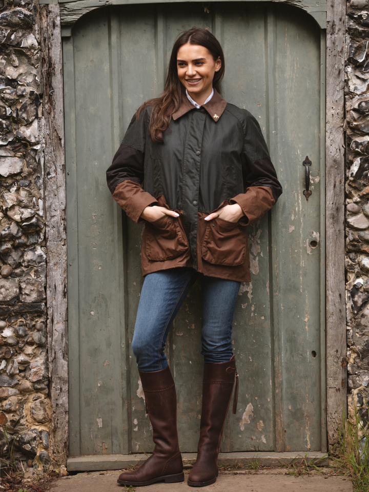 OVERSIZED LANDOWNER JACKET - TEAL BLUE (A3038FJM103) JOHN PARTRIDGE(ジョン パートリッジ) Our Landowner Tweed is an elegant and essential gentleman\u0027s