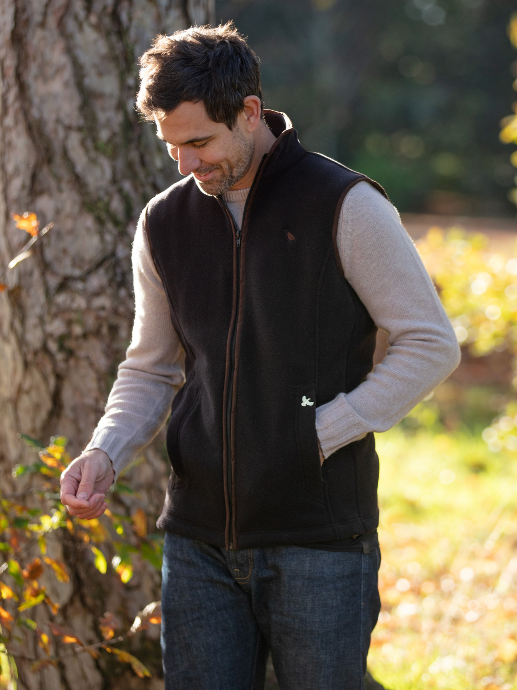 Unisex Black Fleece Gilet | Italian Fleece Layer – John Partridge & Co