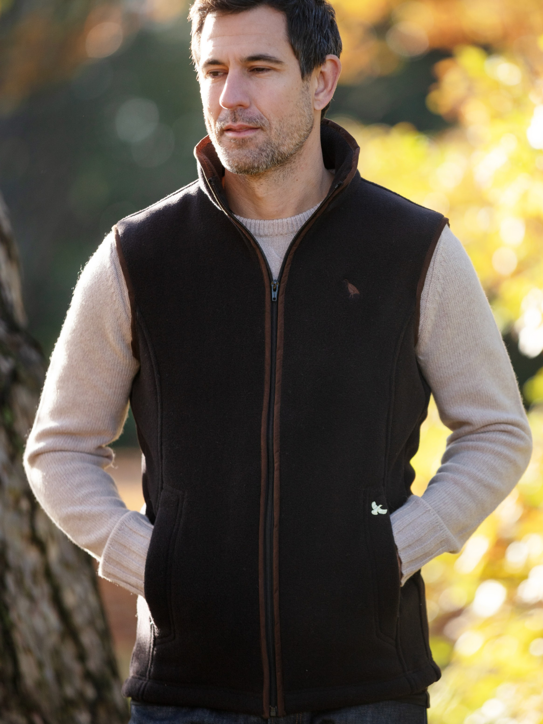 Unisex Black Fleece Gilet | Italian Fleece Layer – John Partridge & Co