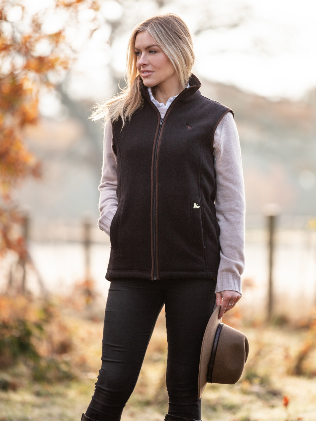Unisex Black Fleece Gilet | Italian Fleece Layer – John Partridge & Co