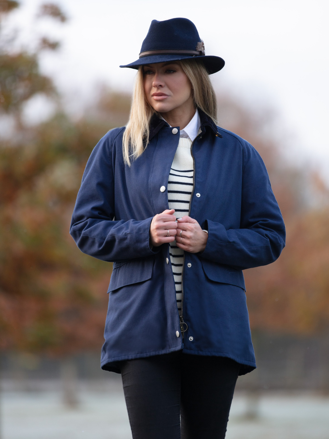 Veste mi-doublée bleu marine armuré uni laine et lin | LA MAISON DE L'HOMME costume et chemise Veste mi-doublée bleu marine armuré uni laine et lin | LA MAISON DE L'HOMME costume et chemise