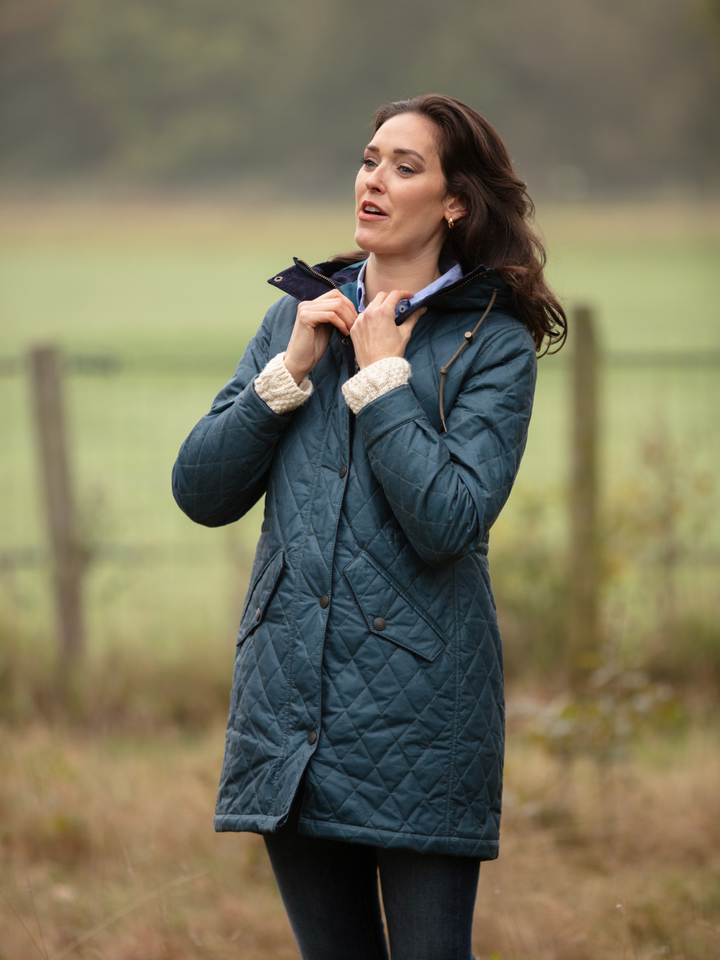 Newmarket_Ladies_Hooded_Waxed_