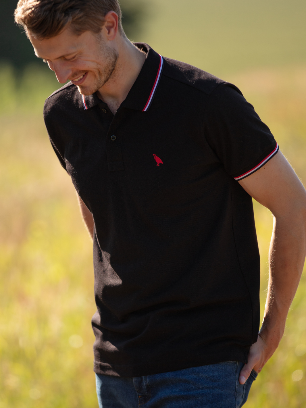 Men's Tipped Cotton Piqué Polo Shirt, crafted from 100% cotton with a textured piqué weave for comfort and breathability. A timeless and versatile piece for any casual wardrobe.