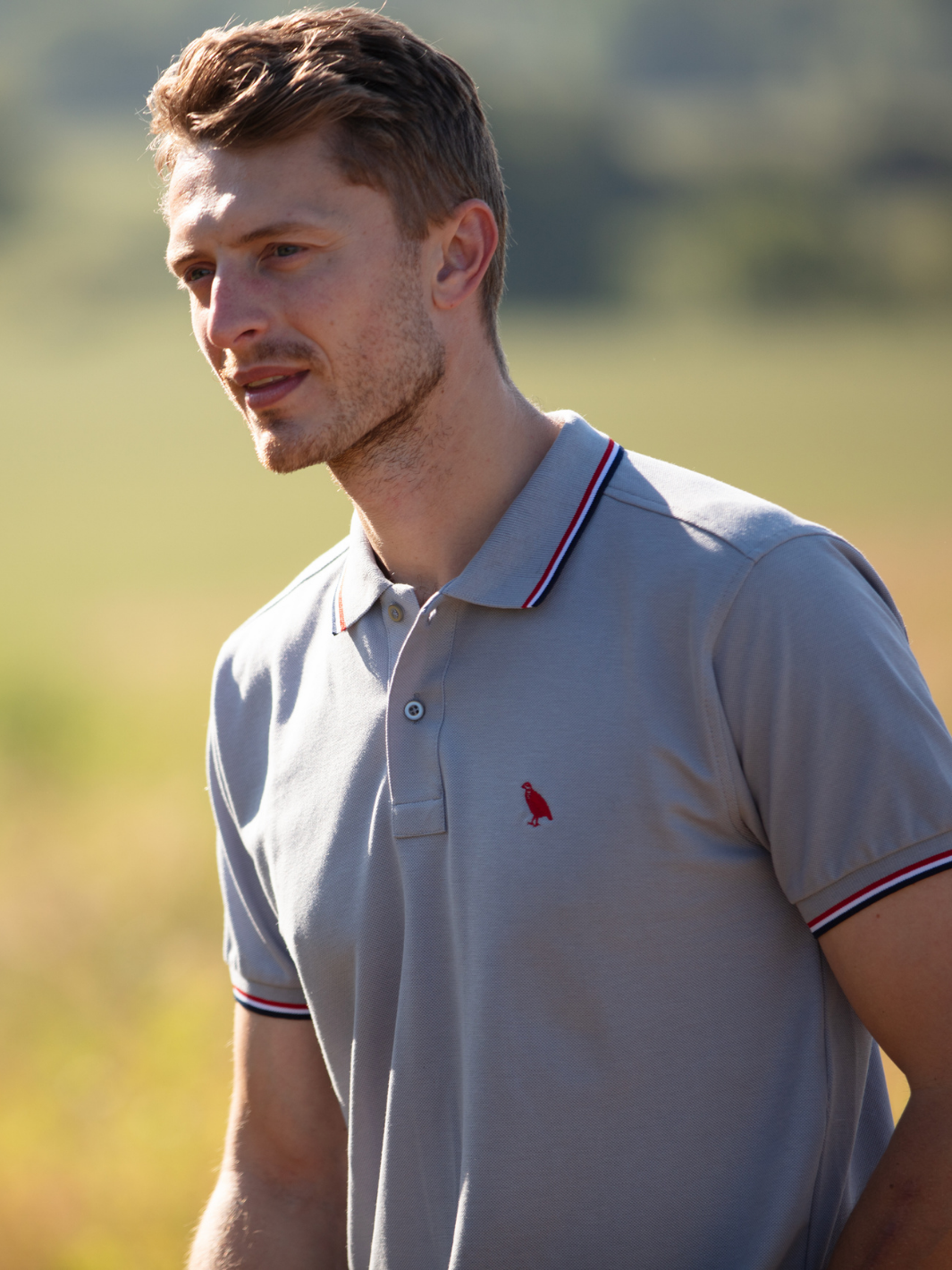 Men's Tipped Cotton Piqué Polo Shirt, crafted from 100% cotton with a textured piqué weave for comfort and breathability. A timeless and versatile piece for any casual wardrobe.