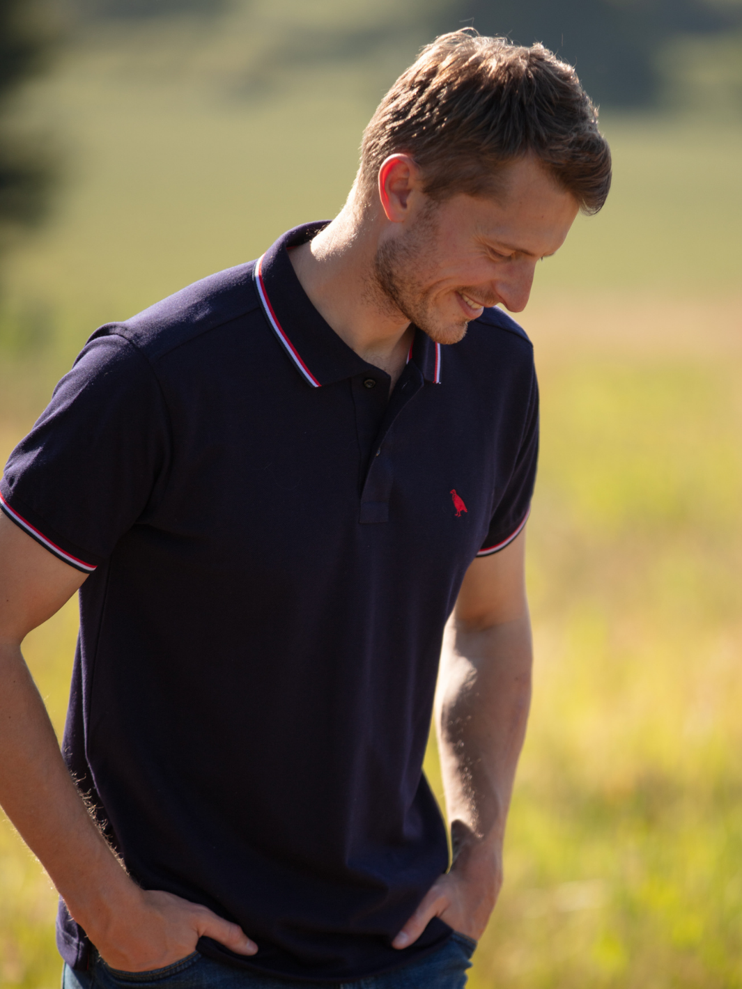Men's Tipped Cotton Piqué Polo Shirt, crafted from 100% cotton with a textured piqué weave for comfort and breathability. A timeless and versatile piece for any casual wardrobe.