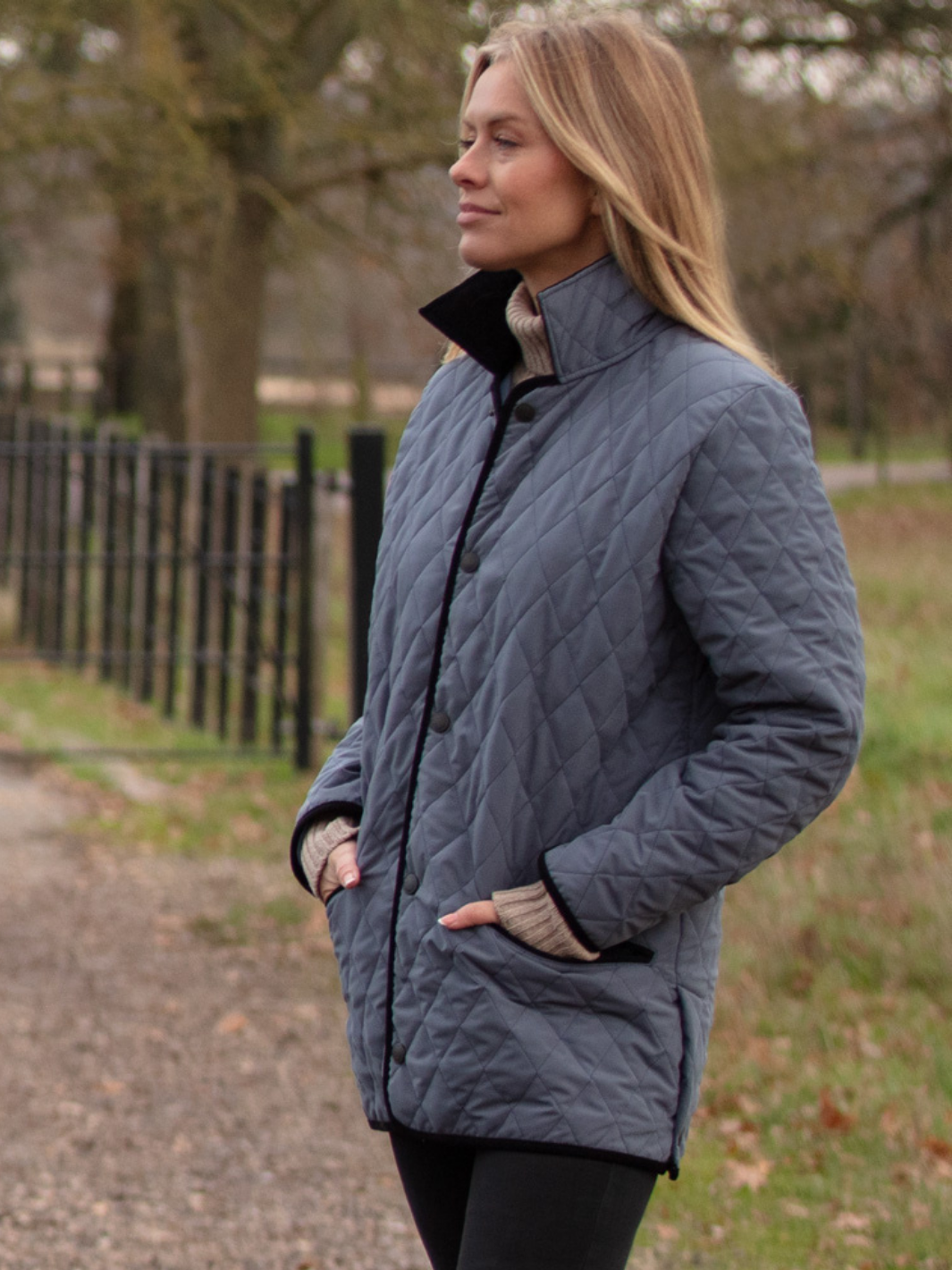 Unisex Lightweight Grey Quilted Jacket with Navy Corduroy Collar and Sky-Blue Lining – Country Style Outerwear for Men and Women