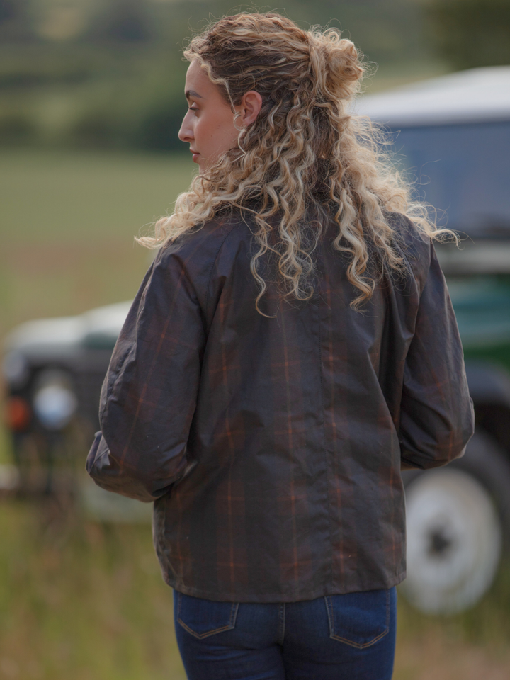 Landowner Short Wax Jacket in Hunter Check – John Partridge & Co